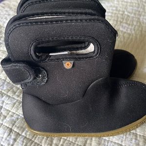 Toddler bogs
